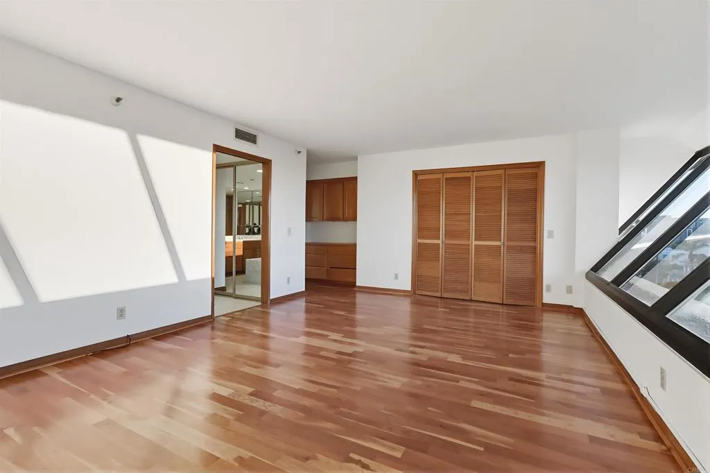 Additional image 43 of 230 W Laurel Street Unit 502, San Diego, CA 92101