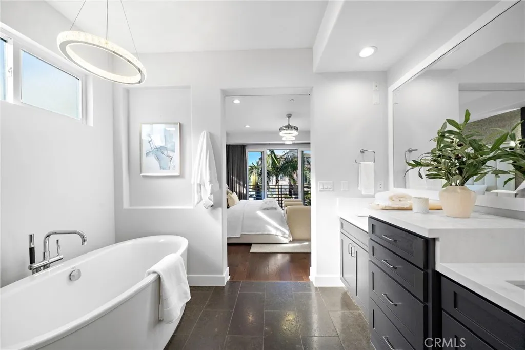 Additional image 78 of 520 13th, Huntington Beach, CA 92648