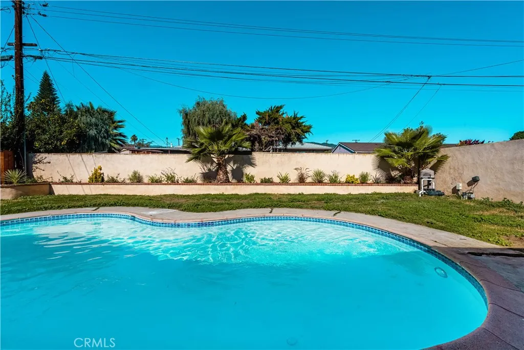 Additional image 16 of 18621 E Petunia Street, Azusa, CA 91702