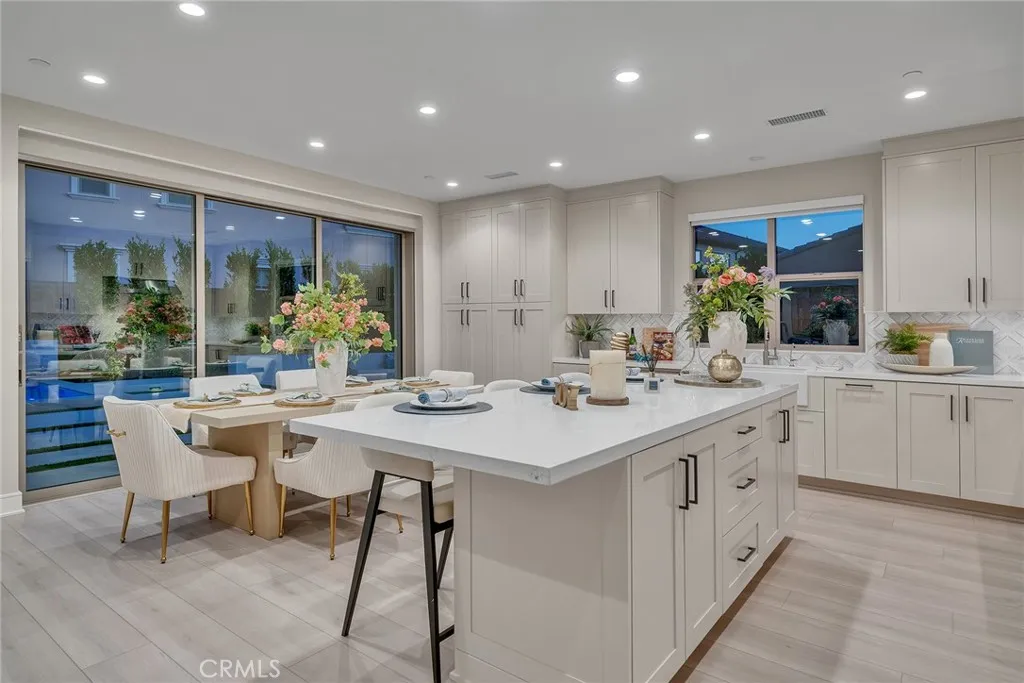 Additional image 63 of 100 Albero, Irvine, CA 92602