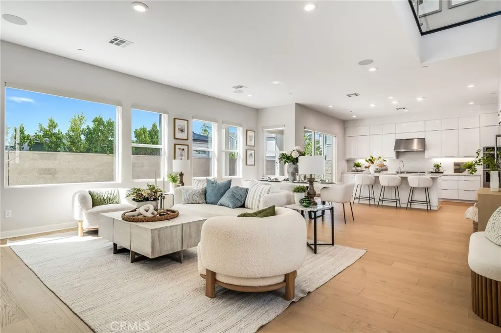 Additional image 7 of 301 Brackens, Lake Forest, CA 92630