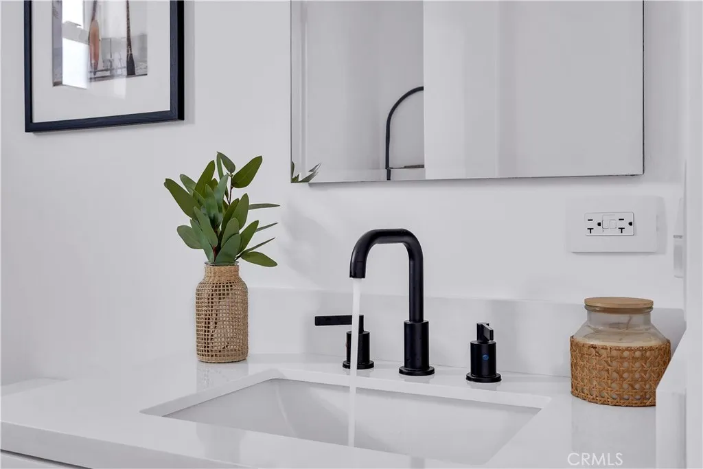 Additional image 85 of 226 Arena St Unit A, El Segundo, CA 90245