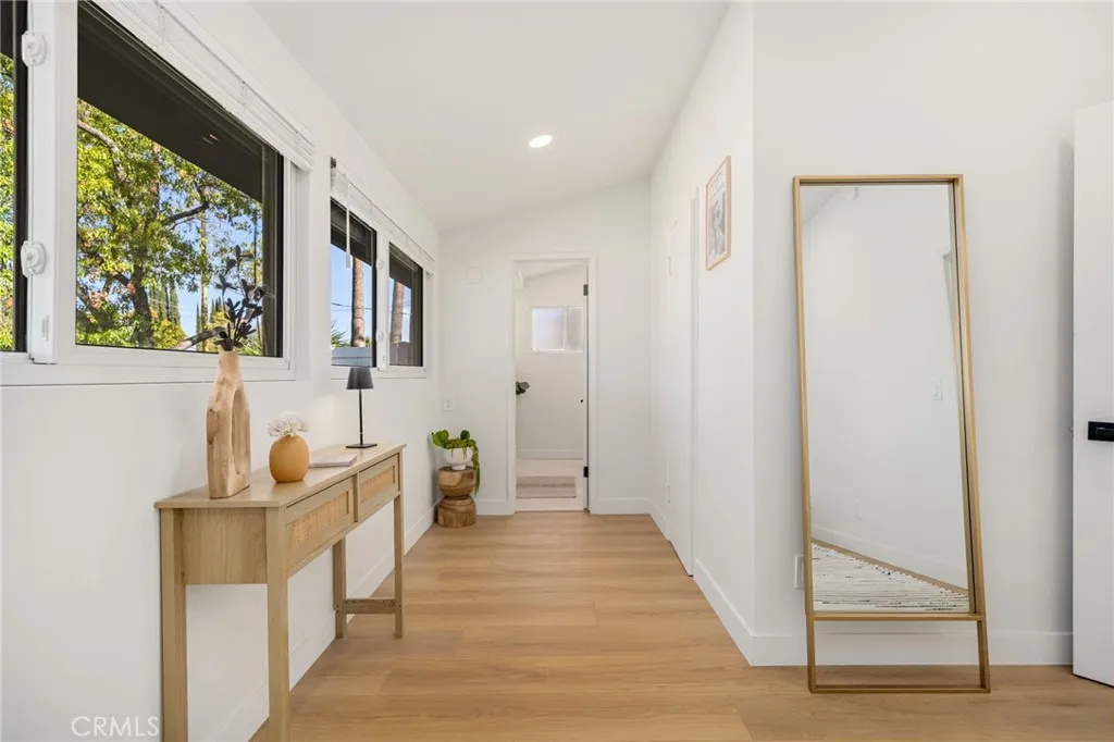 Additional image 83 of 20632 Tiara Street, Woodland Hills, CA 91367