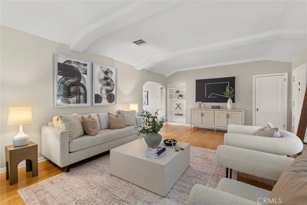 Additional image 4 of 2692 San Francisco Avenue, Long Beach, CA 90806