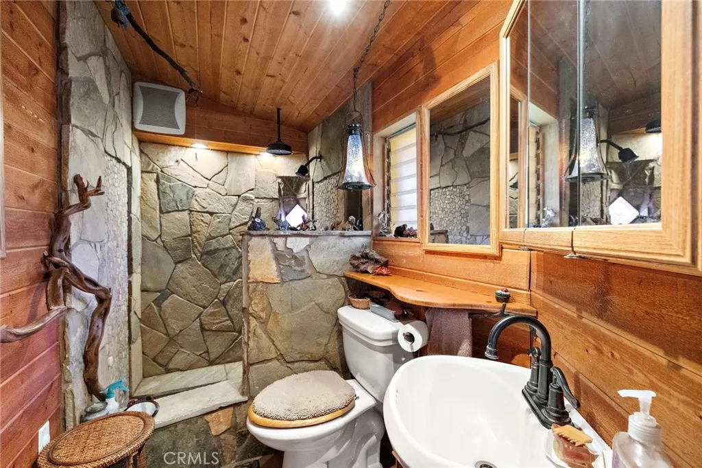 Additional image 21 of 268 Walnut Street, Costa Mesa, CA 92627