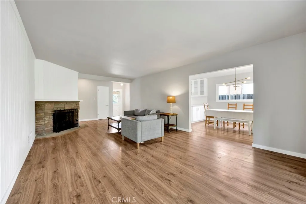 Additional image 6 of 14421 Cohasset Street, Van Nuys, CA 91405