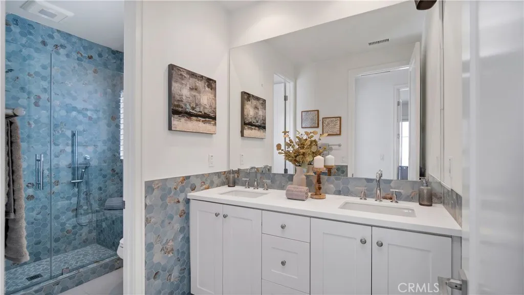 Additional image 95 of 343 Paradiso, Irvine, CA 92602