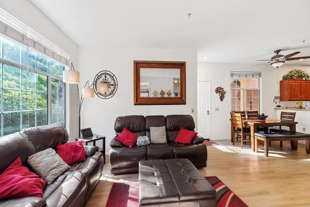 Additional image 11 of 18515 Caminito Pasadero Unit 347, San Diego, CA 92128