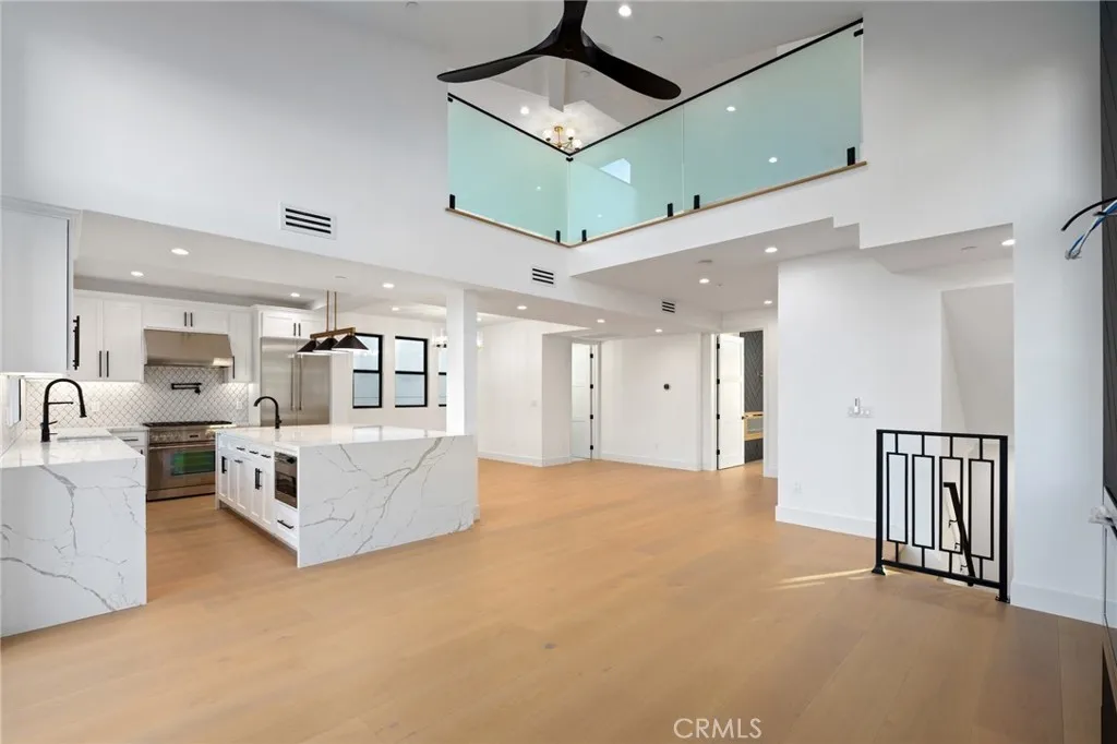 Additional image 7 of 110 S Irena Avenue Unit B, Redondo Beach, CA 90277