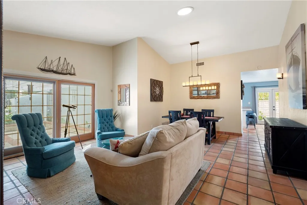 Additional image 8 of 2537 Fulton Rd, La Verne, CA 91750