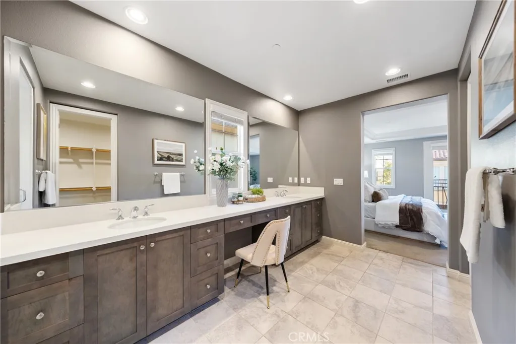 Additional image 50 of 215 Bryce Run, Lake Forest, CA 92630