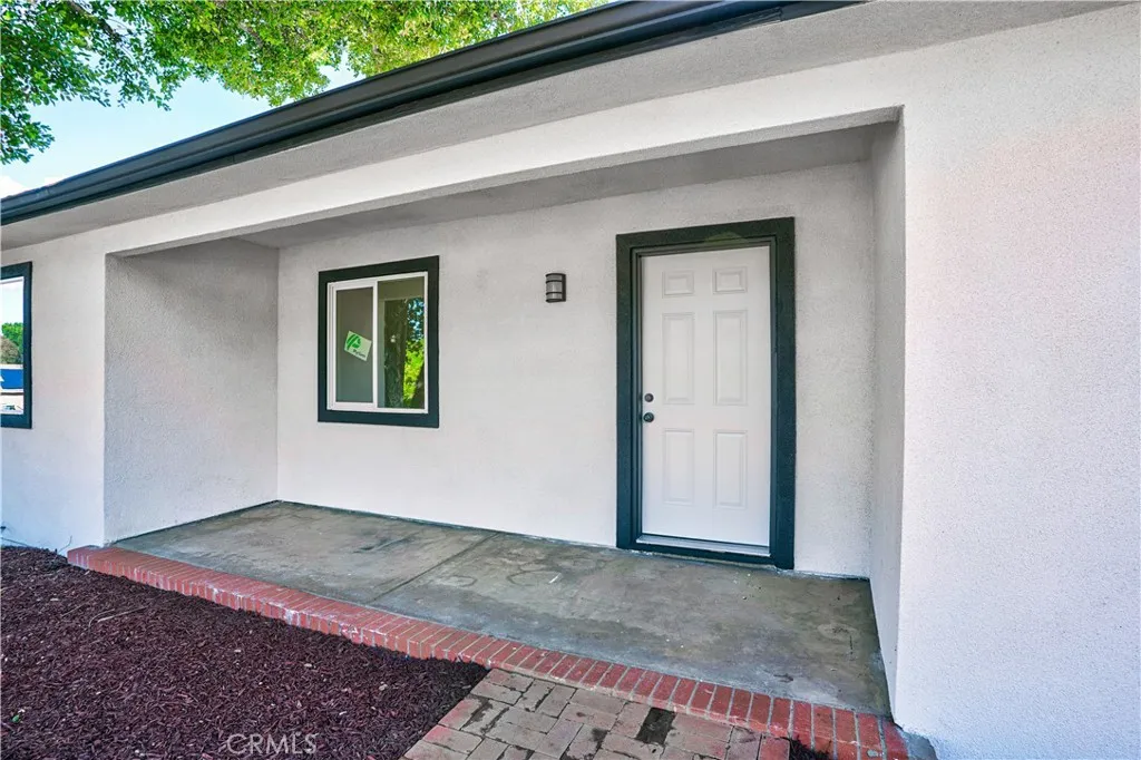 33270 Friar Tuck Way, Lake Elsinore, CA 92530