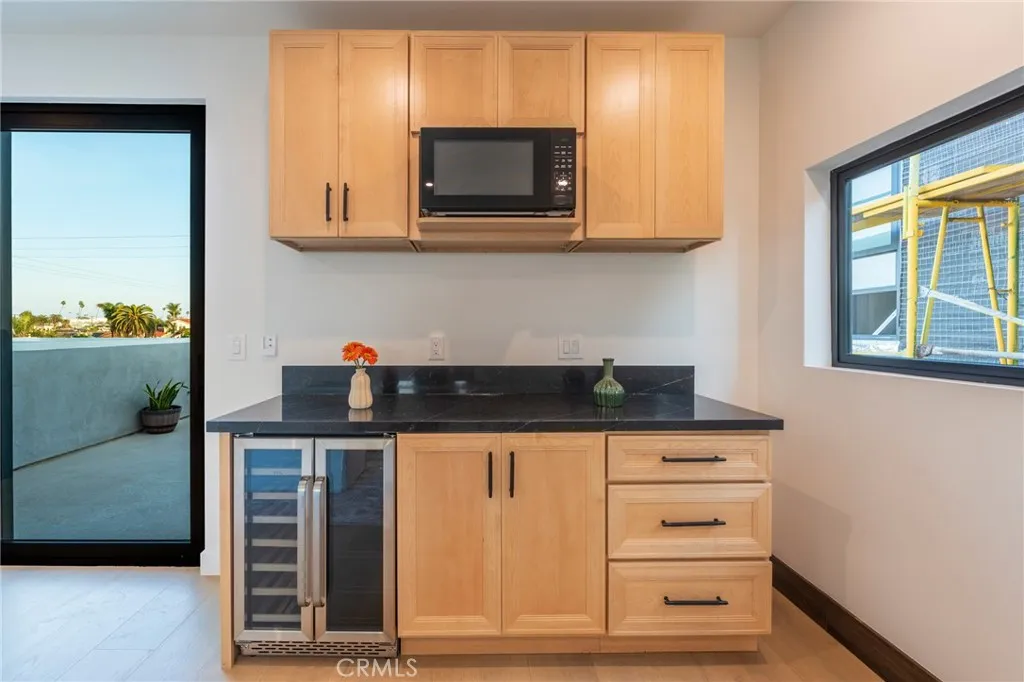 Additional image 86 of 422 20th Street, Huntington Beach, CA 92648