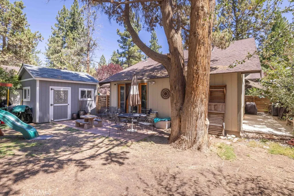 Additional image 37 of 945 Tinker Bell Avenue, Big Bear City, CA 92314