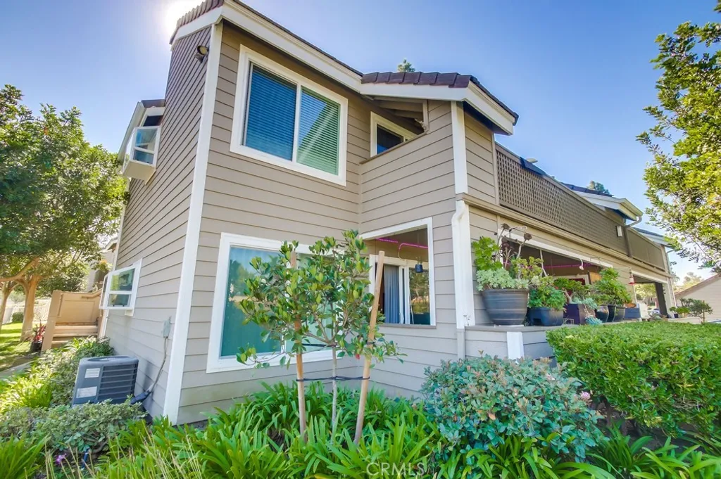 Additional image 35 of 1059 Shadowridge Drive Unit 1, Vista, CA 92081