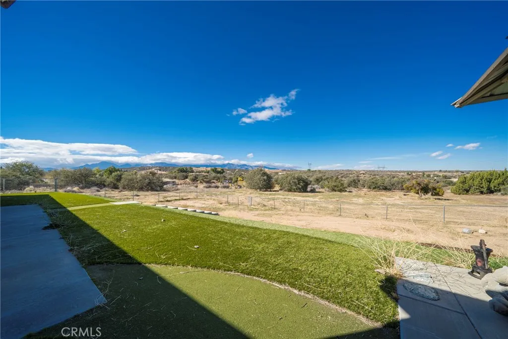 Additional image 54 of 5378 Bellflower Street, Oak Hills, CA 92344