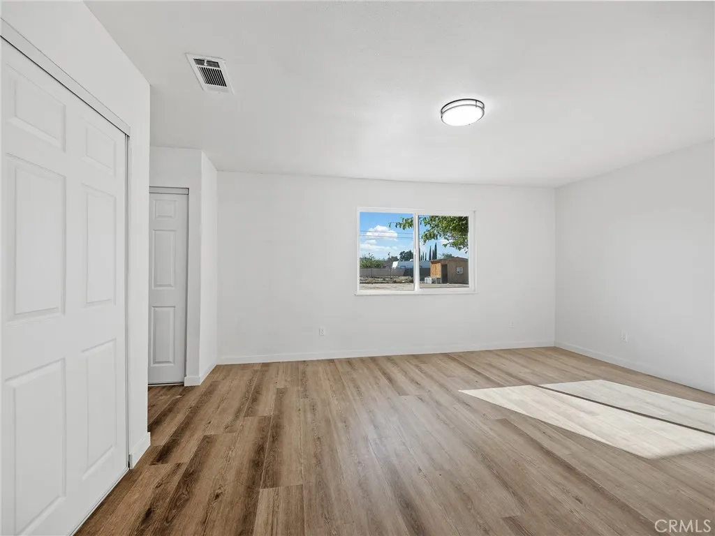 Additional image 32 of 21225 Lone Eagle Rd, Apple Valley, CA 92308