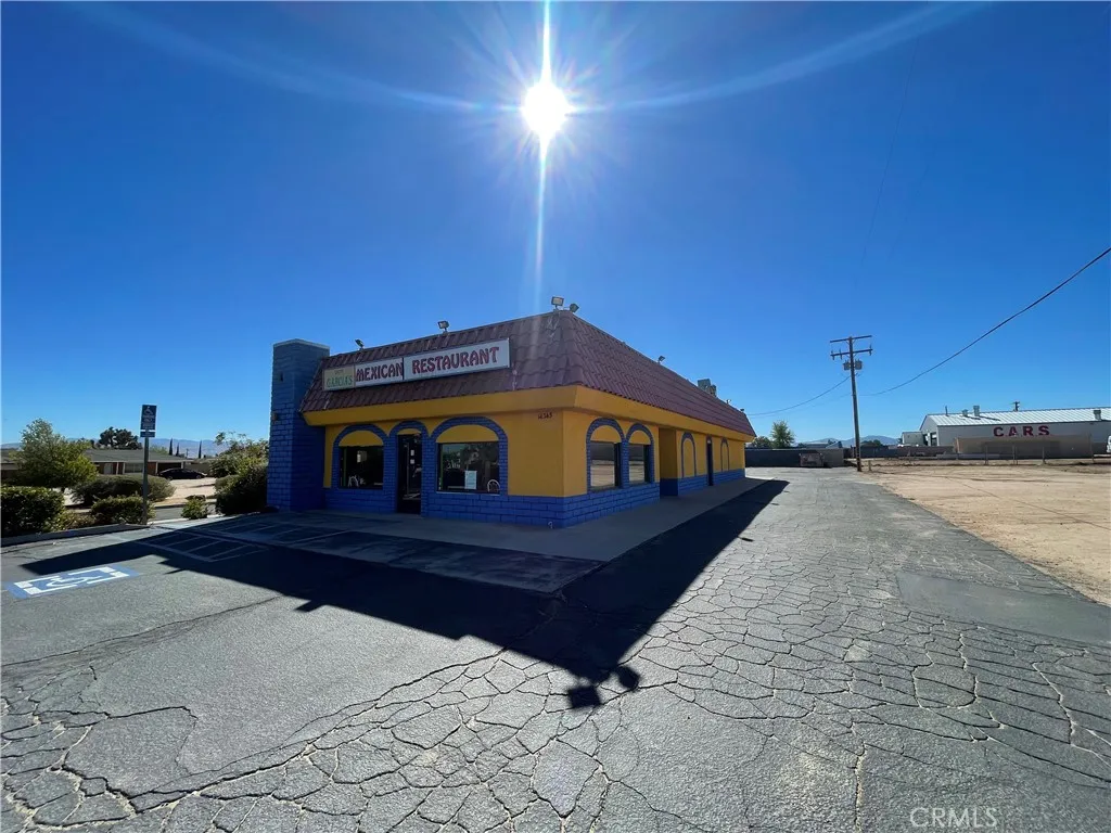 14343 Main St, Hesperia, CA 92345 photo 2