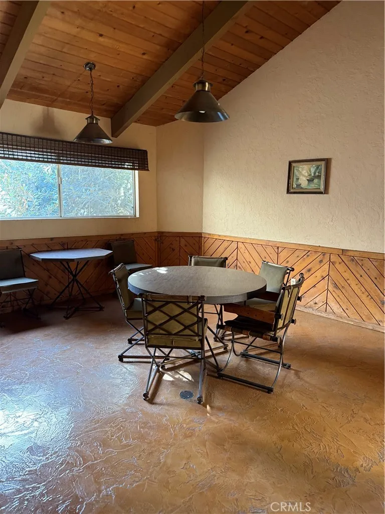 Additional image 50 of 14960 Victory Unit 102, Van Nuys, CA 91411