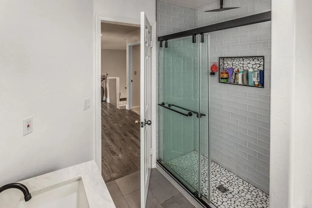 Additional image 66 of 5304 Lavade Ln, Bonita, CA 91902