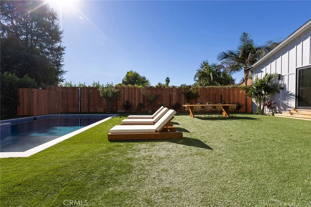 Additional image 126 of 5750 Stansbury Avenue, Sherman Oaks, CA 91401
