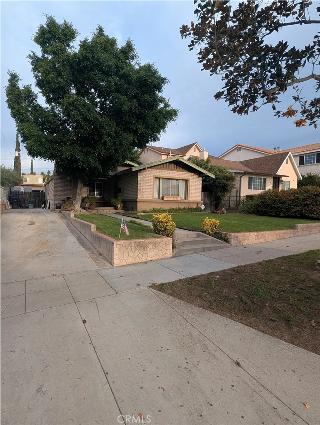 Additional image 2 of 815 E Magnolia Blvd, Burbank, CA 91501