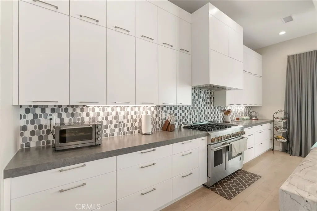 Additional image 71 of 11773 N Greenwood Dr, Porter Ranch, CA 91326