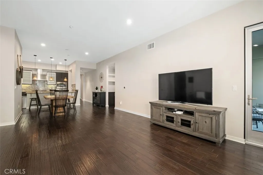 Additional image 16 of 21 Gramercy Unit 202, Irvine, CA 92612