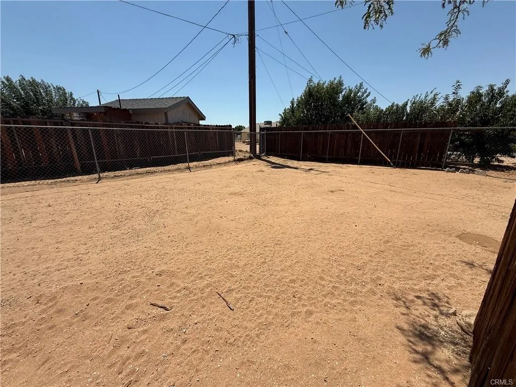 Additional image 35 of 21275 Pocomoke Road, Apple Valley, CA 92308