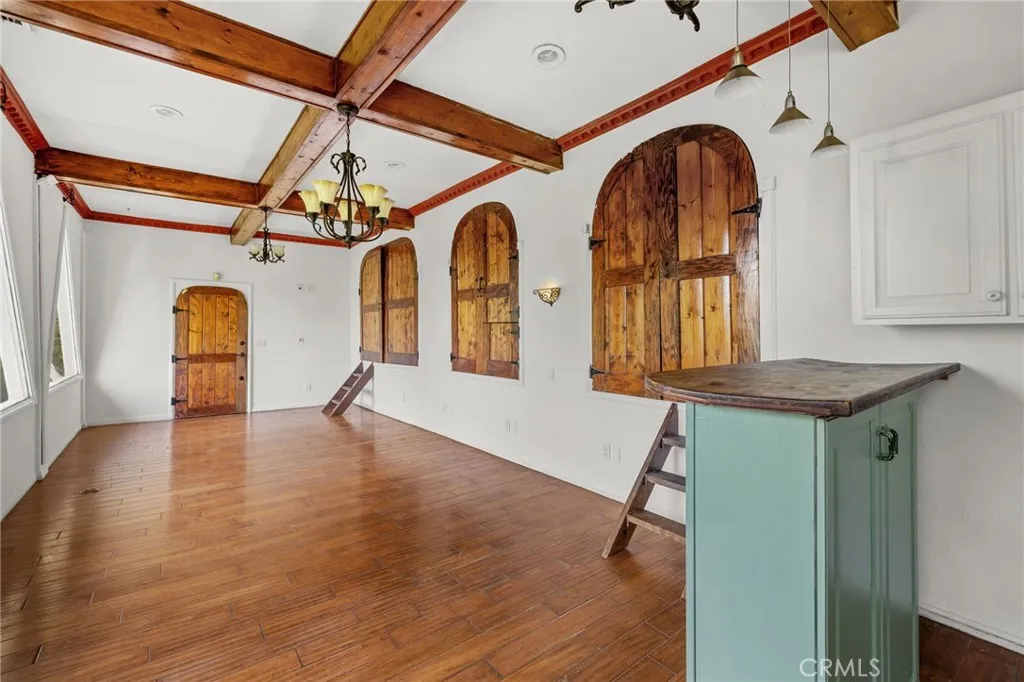 Additional image 148 of 3916 Carnavon, Los Angeles, CA 90027