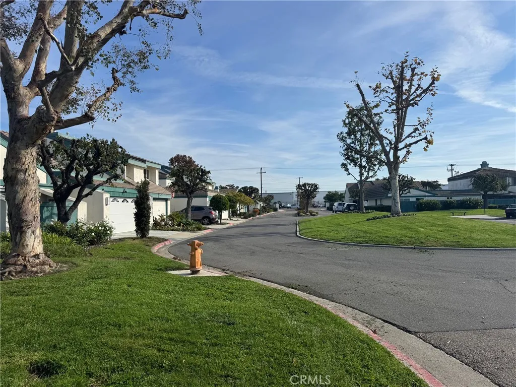 Additional image 88 of 6919 Danvers Dr, Garden Grove, CA 92845