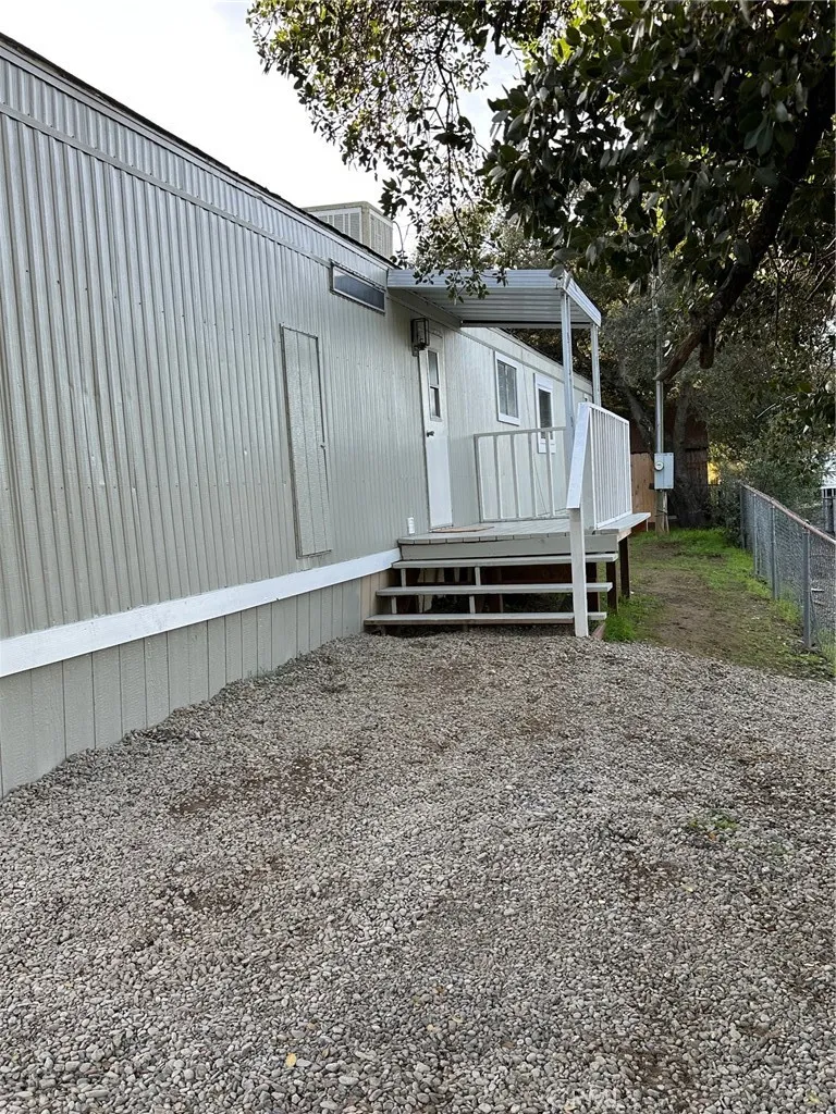 Additional image 89 of 2975 12th Street, Clearlake, CA 95422