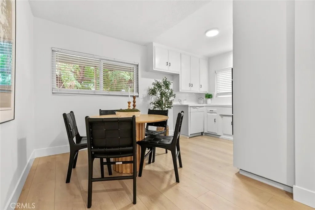 Additional image 12 of 587 South St Unit 18, Glendale, CA 91202