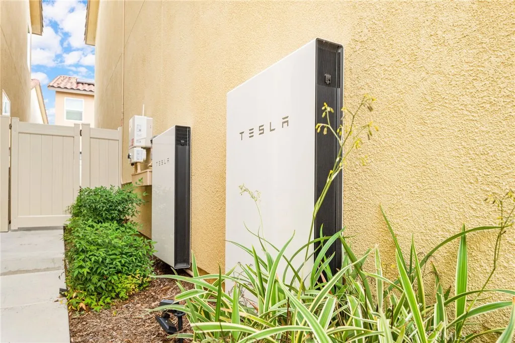 Additional image 47 of 27166 Canyon Rock Court, Moreno Valley, CA 92555