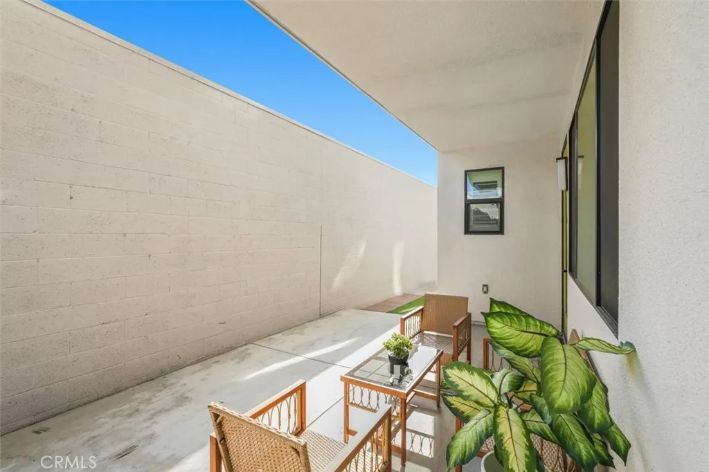 Additional image 79 of 2144 Swallowtail Walk, Gardena, CA 90249