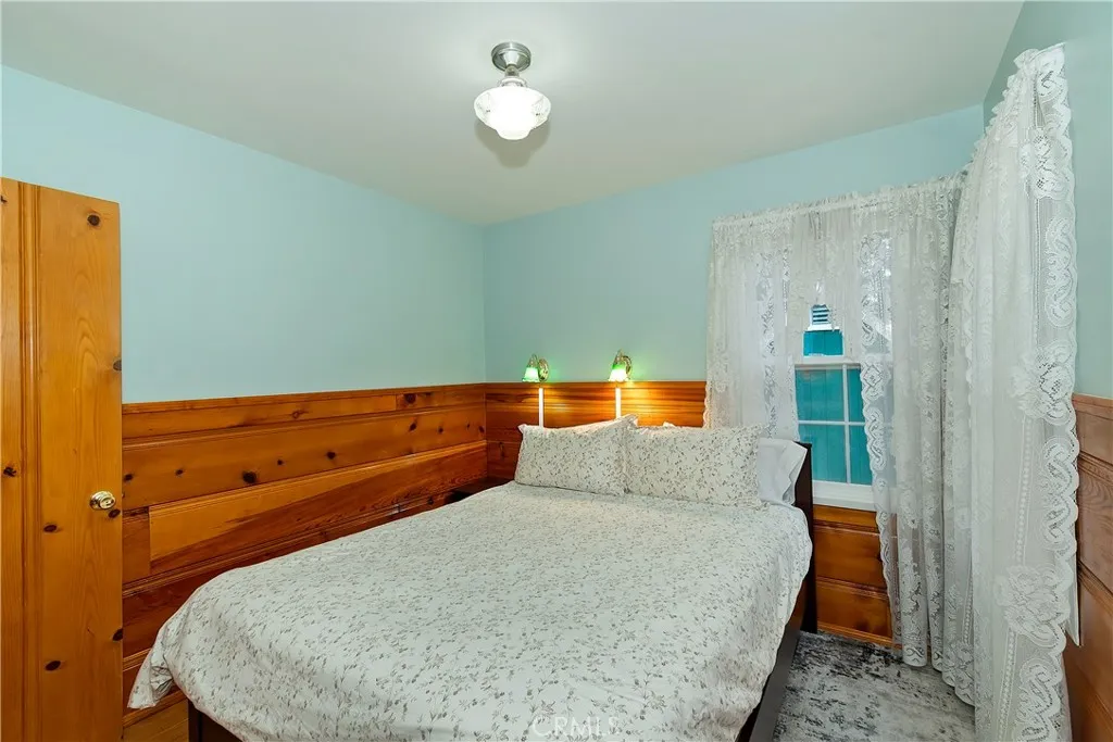 Additional image 26 of 41496 Oak St, Big Bear Lake, CA 92315