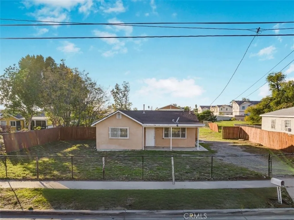 Additional image 2 of 9258 Pepper St, Fontana, CA 92335