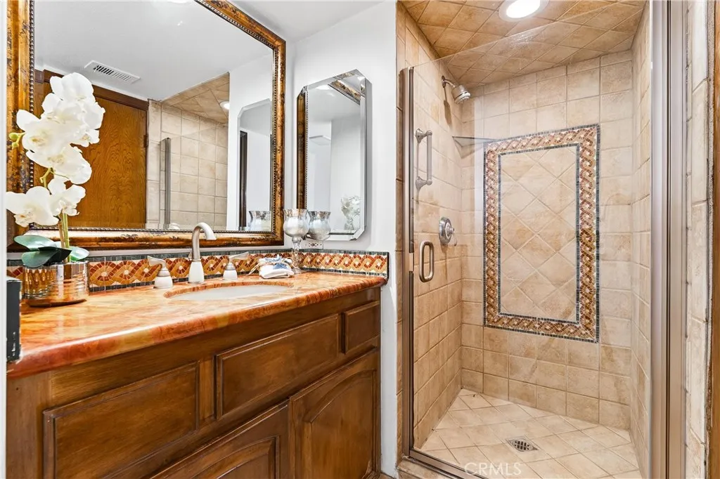 Additional image 86 of 663 Lausinda Avenue, Long Beach, CA 90803