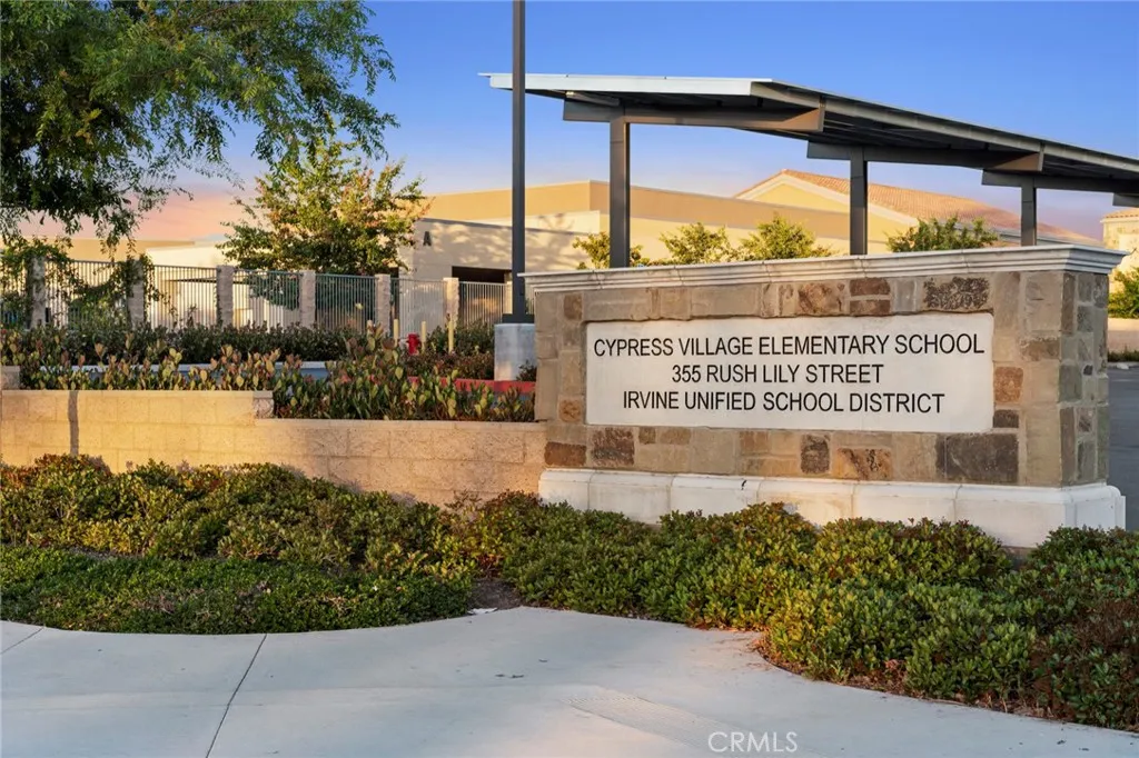 57 Strawberry Grove, Irvine, CA 92620