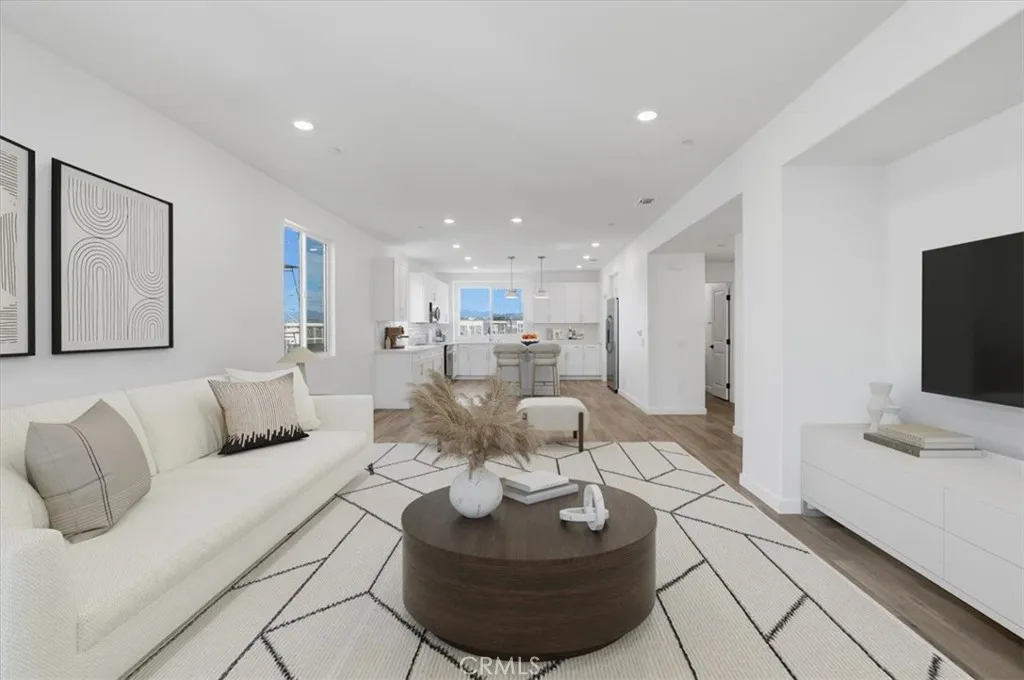 Additional image 16 of 27321 Bear Creek Lane, Valencia, CA 91381