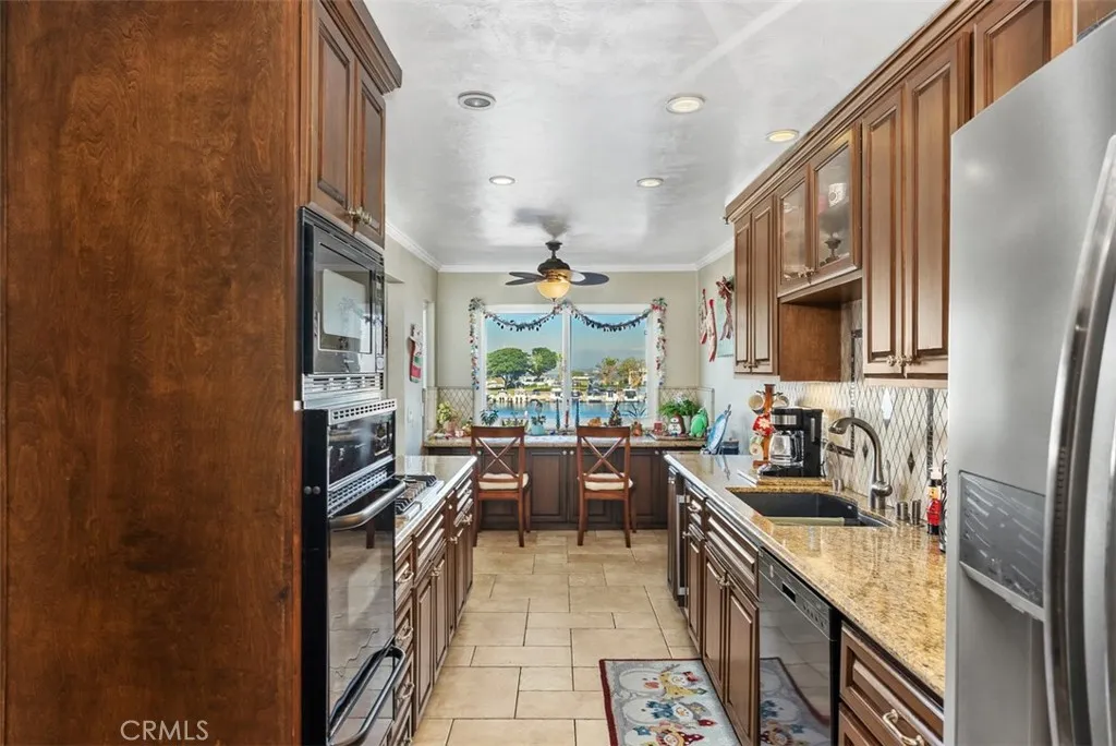 Additional image 58 of 16255 Pacific Circle Unit 204, Huntington Beach, CA 92649