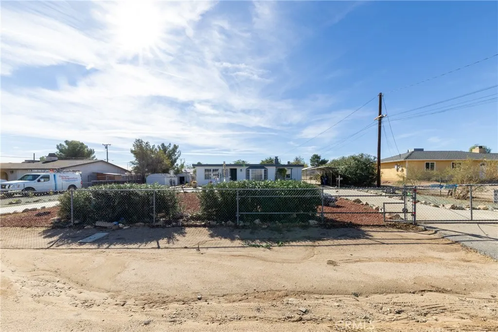 Additional image 4 of 12514 Magnolia Avenue, Victorville, CA 92395