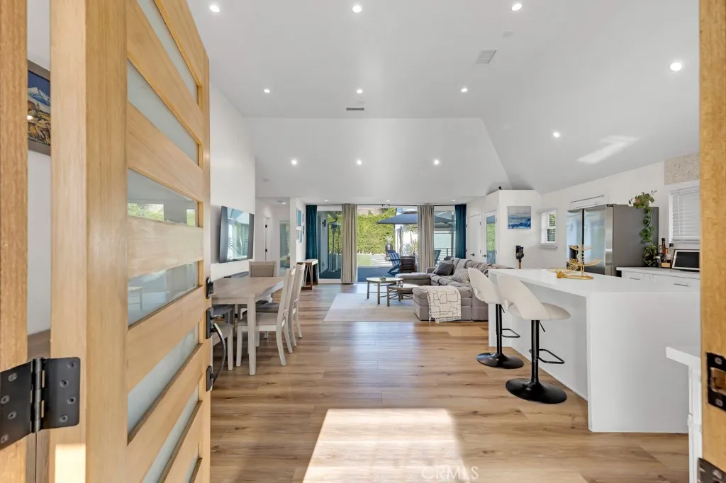 Additional image 46 of 1911 W Kenneth Rd, Glendale, CA 91201