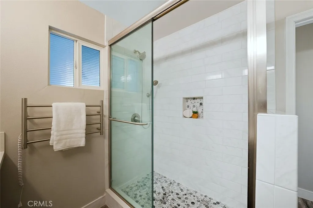 Additional image 85 of 5990 E El Paseo, Long Beach, CA 90815