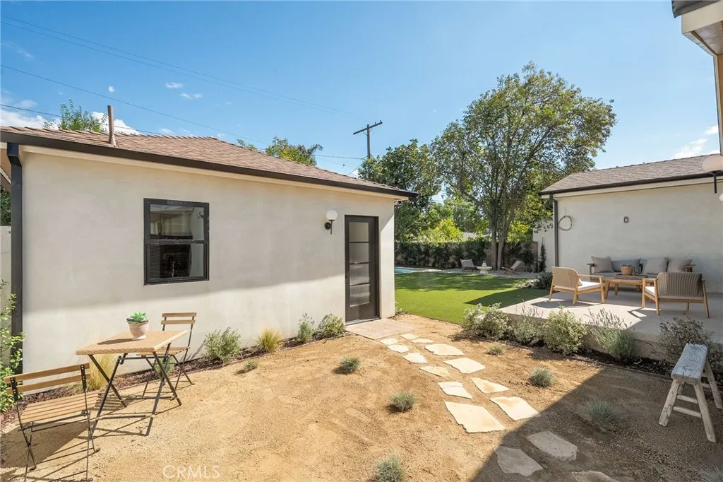 Additional image 85 of 5444 Morella Ave, Valley Village, CA 91607