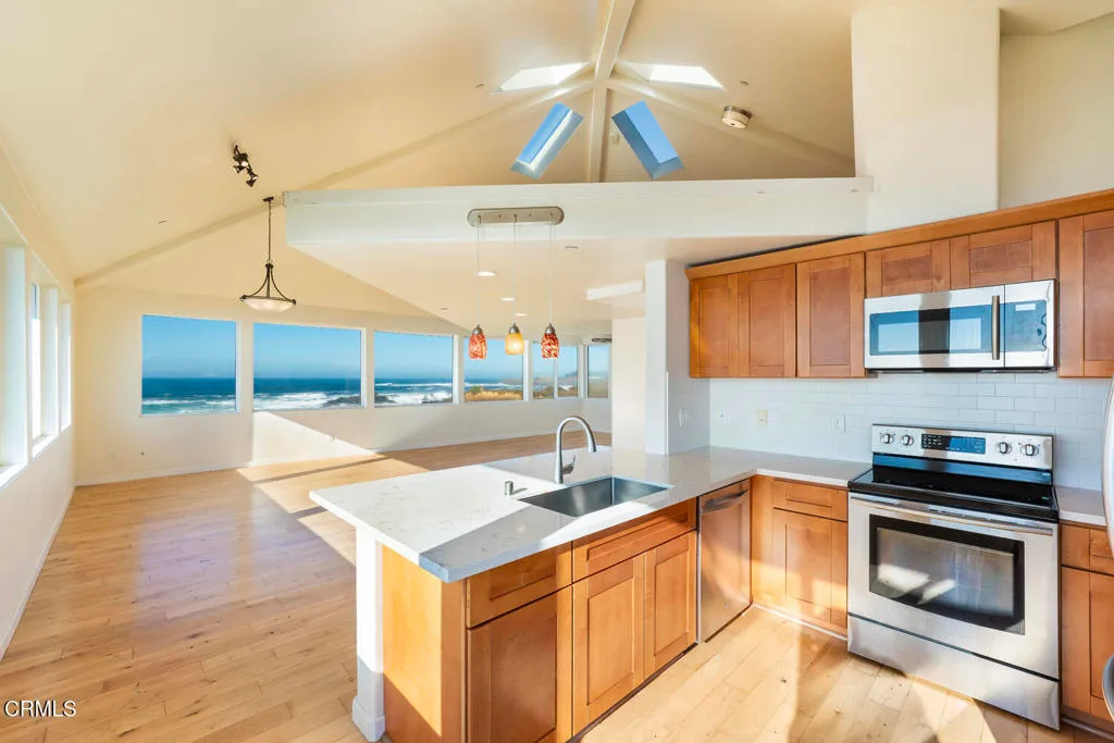 Additional image 16 of 45525 S Caspar Drive, Mendocino, CA 95460