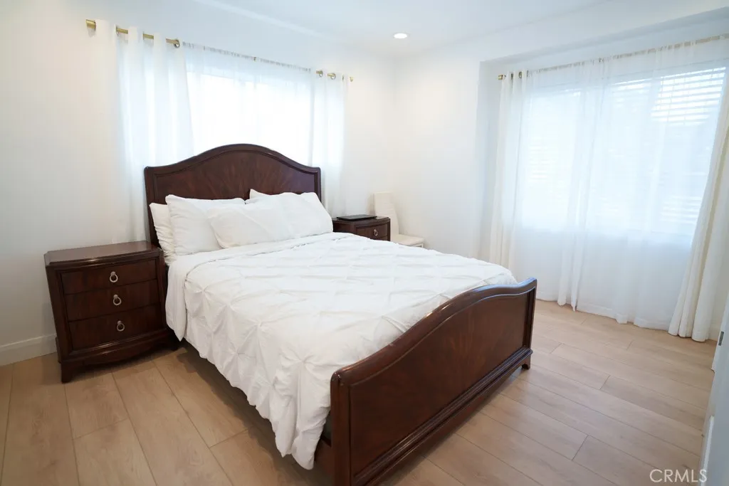 Additional image 36 of 15500 Chatsworth Street, , CA 91345