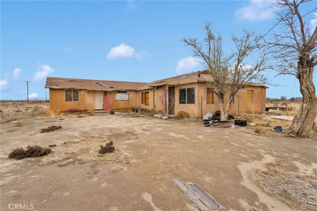 Additional image 4 of 18227 E Avenue Q, Palmdale, CA 93591