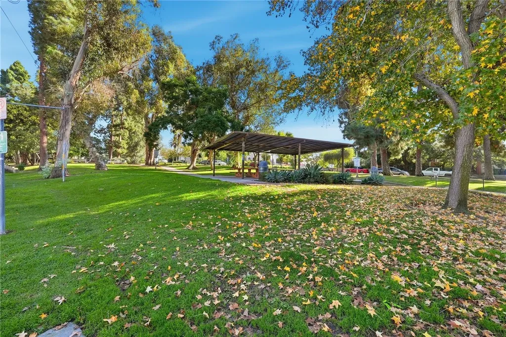 Property image for 871 S Lucerne Blvd Unit 2, Los Angeles, CA 90005