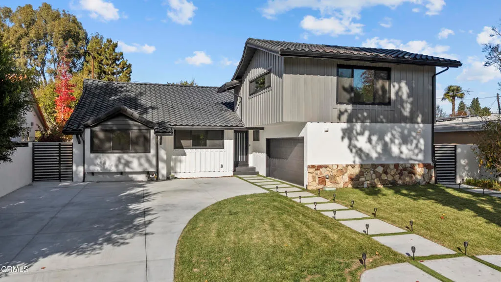 Additional image 2 of 14145 Weddington Street, Los Angeles, CA 91401